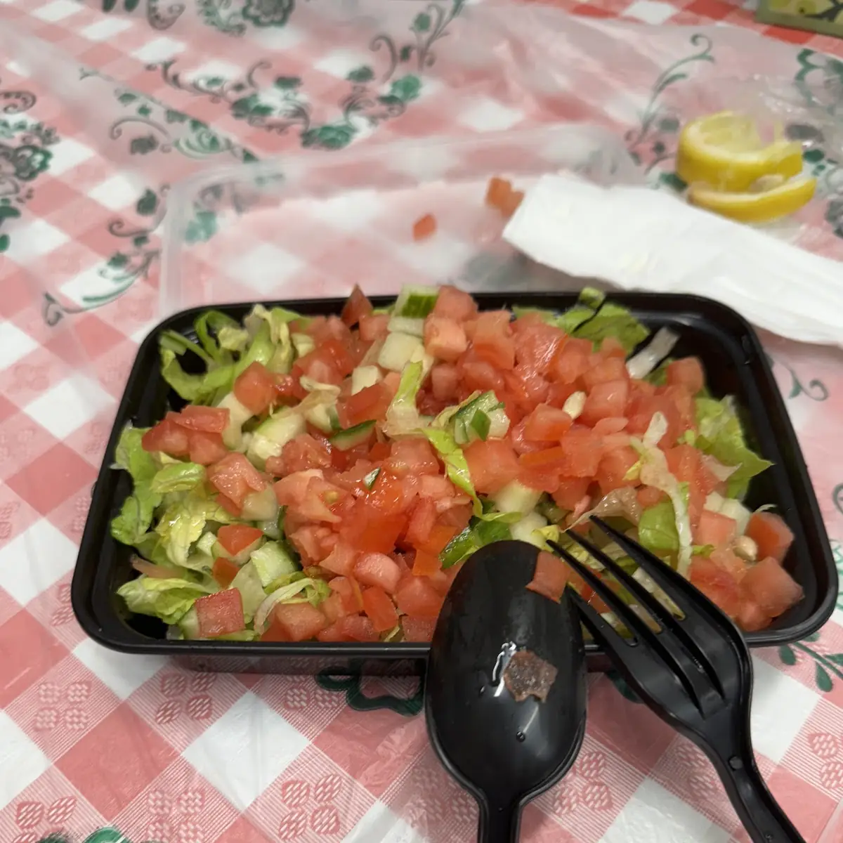 arabic salad سلطة عربيه